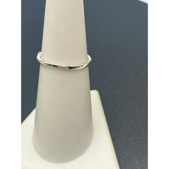 Rainbow Moonstone Oval Prong Set Side Twist Detail Sterling Silver  Ring Sz 6.5 - Picture 6 of 11